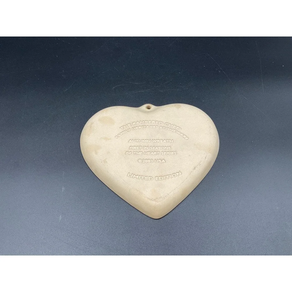 Pampered Chef Autumn Wreath Heart Cookie Mold Stoneware 2003 Seasons the Heart‎